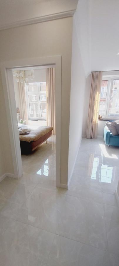 غدانسك Central Apartments Astoria 1 المظهر الخارجي الصورة